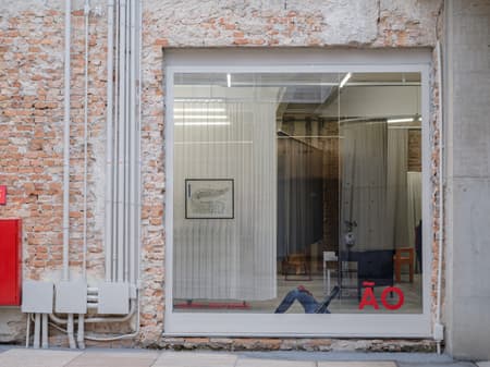 Ão Ateliê/ Showroom